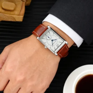 Men's watch with leather strap