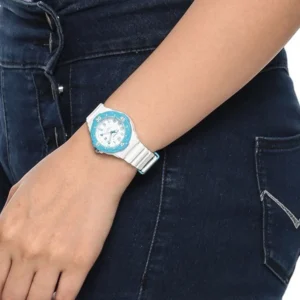 Woman wearing white watch