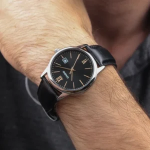 Man wearing analog watch